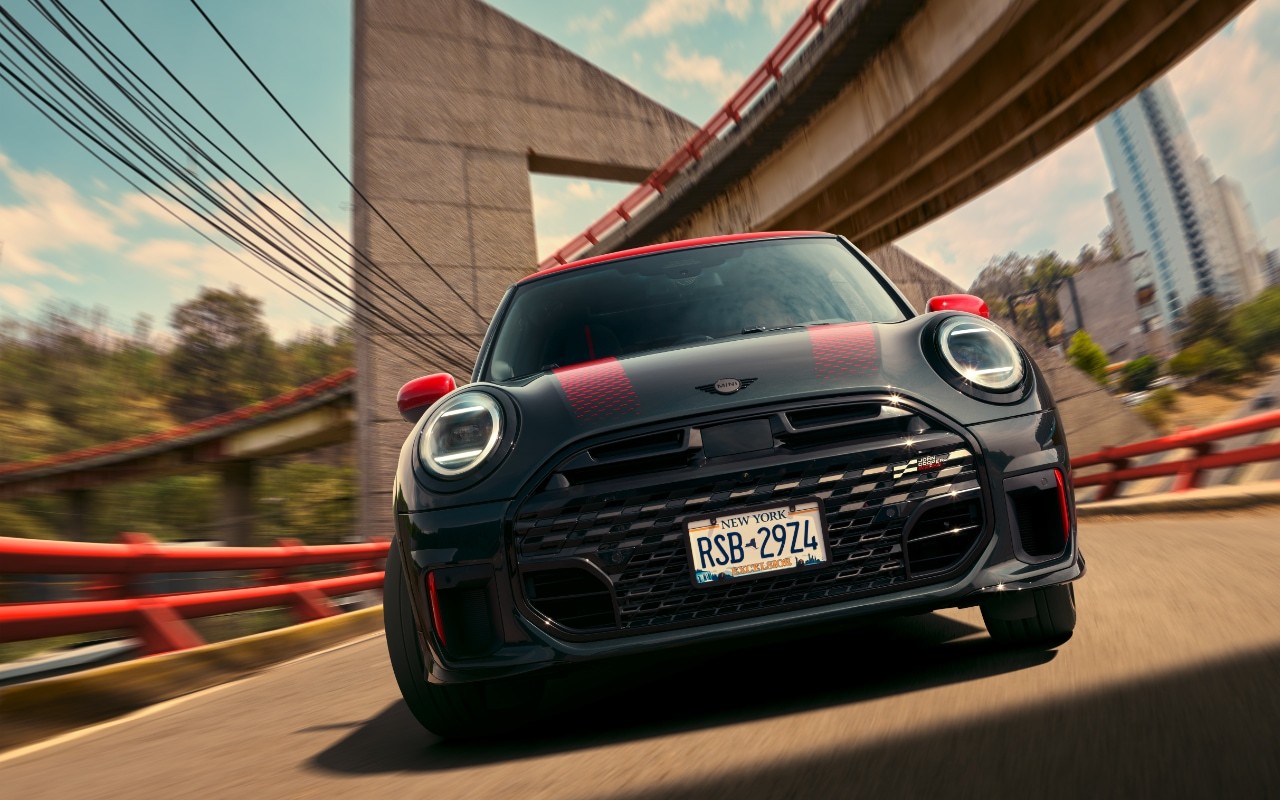 MINI Cooper JCW E